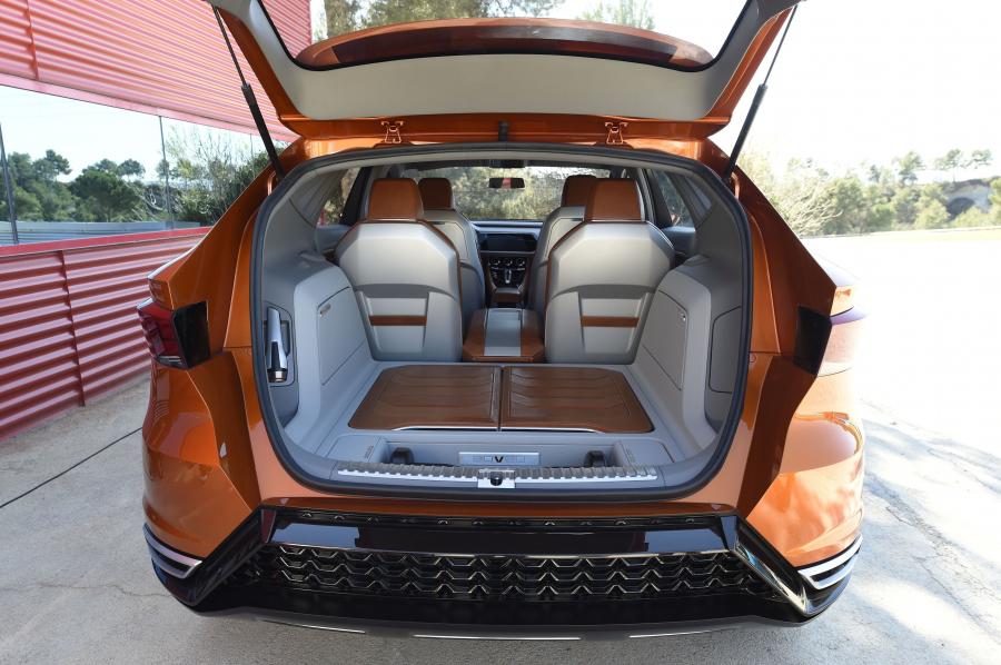  Seat 20V20 Concept 2015 года  (фото 18 из 30)